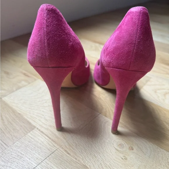 Stuart Weitzman Pink Suede Heels Size 8 - Picture 3 of 5